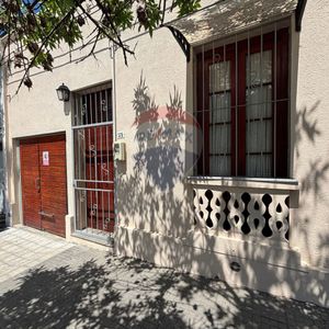 Casa 4 Dormitorios, 3 Baños. Se Alquila, Florida.