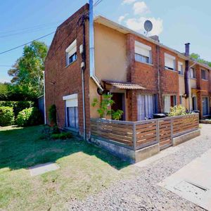 ¡impecable! Casa En Cooperativa En El Pinar