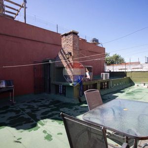 Venta Casa - 2 Dormitorios - La Figurita