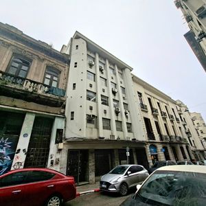 Venta Oficina Ciudad Vieja