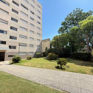 Venta Apartamento 2 Dormitorios Garaje Malvin