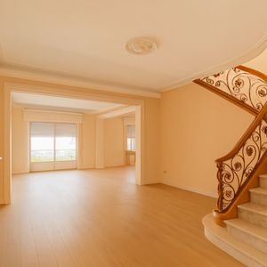 Prado Apartamento Dúplex De 3 Dormitorios + 4 Gge