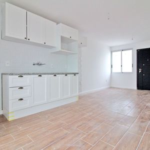 Venta Apartamento 2 Dorm., Terraza, Parrillero.