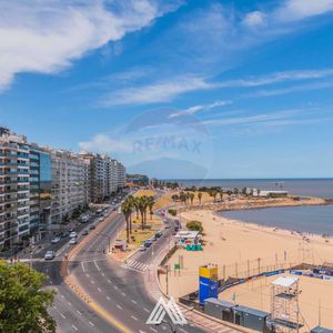 Venta Apartamento Con Cochera - Rambla Pocitos