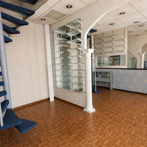 Alquiler Local Comercial En El Centro