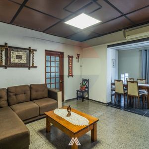 Casa En Venta - Union - 2 Dormitorios Y Garaje