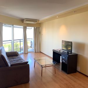 Alquiler Apartamento 1 Dorm. 2 Baños Amoblado Gge
