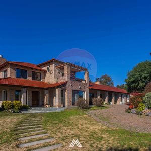 Chacra En Venta En Minas - 5 Dormitorios - Piscina