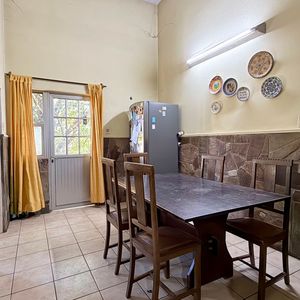Venta Casa 4 Dormitorios Con Jardin Bella Vista