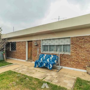 Venta Casa En Las Acacias, Ideal Varias Rentas
