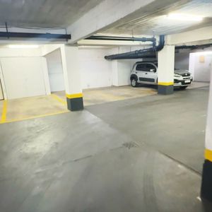 Garaje En Alquiler Punta Carretas 21 Y Williman