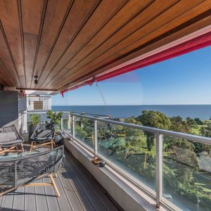Venta Penthouse Golf Tipo Duplex 3 Dorm + Serv Gge