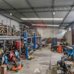 Alquiler Galpon Malvin Ideal Taller Mecanico