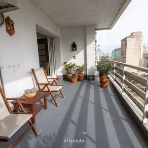 Venta Apartamento 3 Dorm. Centro. Piso Alto