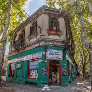 Venta De 3 Locales Más Casa De Altos En Aguada
