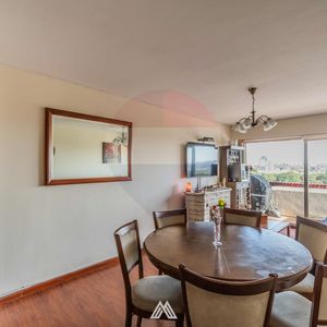 Venta Apartamento 4 Dormitorios Y Garaje En Malvín