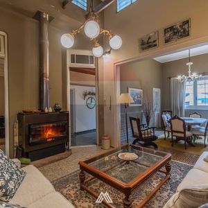 Venta De Casa 3 Dormitorios Próxima A Tres Cruces
