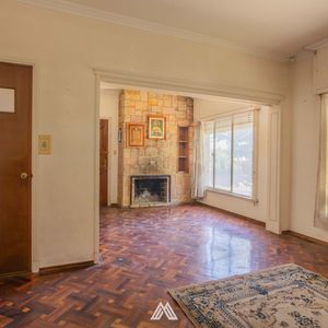 Venta Casa En Malvin 4 Dormitorios Con Apartamento