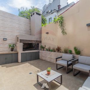Venta Casa Pocitos Pu 4 Dormitorios Patio Garaje