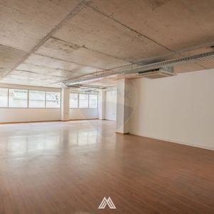 Venta Oficina Garaje Renta Financiada Ciudad Vieja