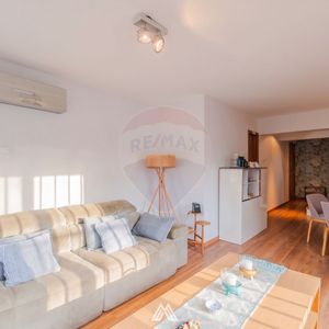 Venta Pocitos Apto 2 Dorm Terraza + Gje Amueblado