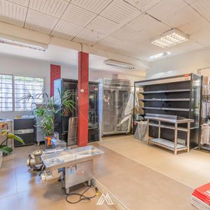 Venta De Local O Terreno En Malvín Sur.