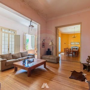 Venta Casa De Estilo, Sobre Av Buschental, Prado