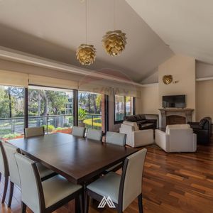 Venta Apto, Carrasco, 3 Suites, Jardin, Piscina