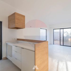 Venta Casa Solymar 2 Dormitorios Cochera Estrenar