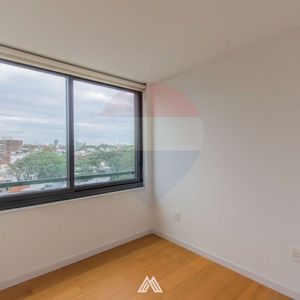 Apto Venta 2 Dormitorios, Malvin, Garaje, Balcón