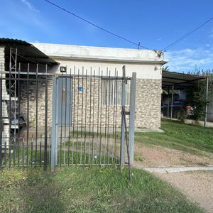 Casa En Venta 3 Dormitorios Las Piedras