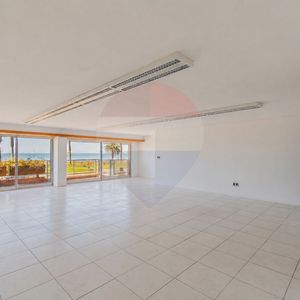 Alquiler Oficina U Apartamento En Punta Carretas