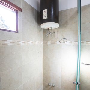Venta Casa 3 Dormit. Y Piscina Balneario Santa Ana
