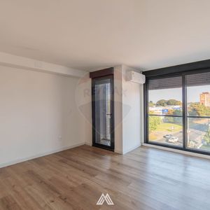 Alquiler Monoambiente En Nostrum Malvin