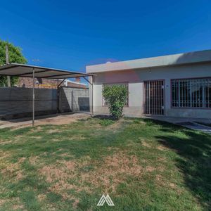 Venta Casa 2 Dormitorios Piedras Blancas Cochera