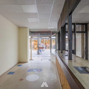 Venta Oficina Y Local Comercial Ciudad Vieja