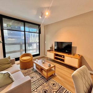 Venta Apartamento Monoambiente Con Garaje, Centro