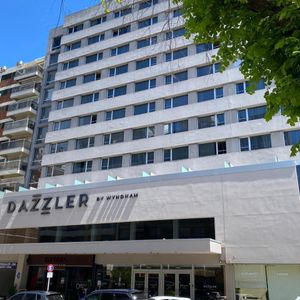 Venta Habitación Hotel Dazzler, Pocitos
