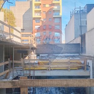Venta Apto. De 2 Dormitorios Con Cochera En Cordón