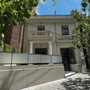 Alquiler Local Comercial Pocitos Con Terraza