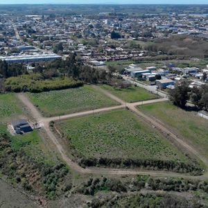 Venta De Terreno En Zona Residencial De Pando