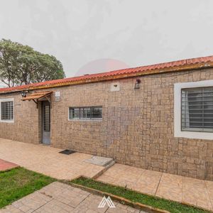 Casa En Venta En Belvedere 3d 1b Gran Terreno