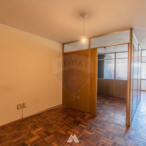 Venta Oficina/escritorio 2 Ambientes Cordón