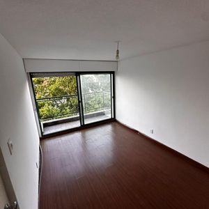 Venta Apartamento 2 Dormitorios Con Balcón Centro