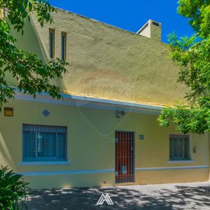 Venta Casa De Dos Dormitorios Y Dos Baños Buceo