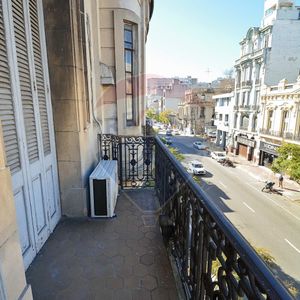 Venta De Hotel En Actividad En El Centro