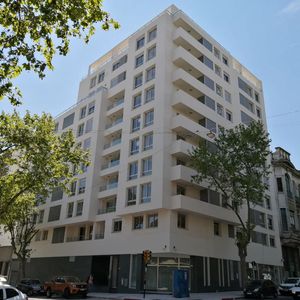 Venta Apto 2 Dormitorios Con Garaje En Centro