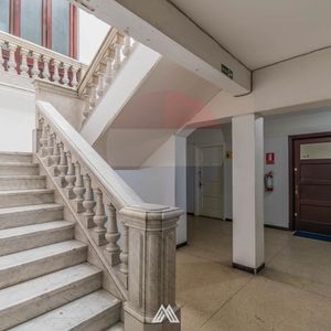 Venta-oficina/estudio-ciudad Vieja