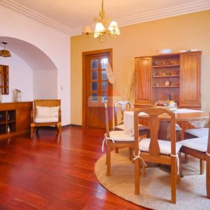 Venta Casa 3 Dorm. Gje, Escritorio, La Comercial