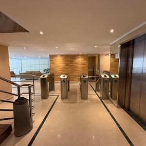 Alquiler Oficina Torre  Libertad Plaza Cagancha